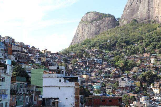 20190806-FAVELA-TOUR-ROCINHA-RIO-DE-JANEIRO-BRESIL-4-612x408-1