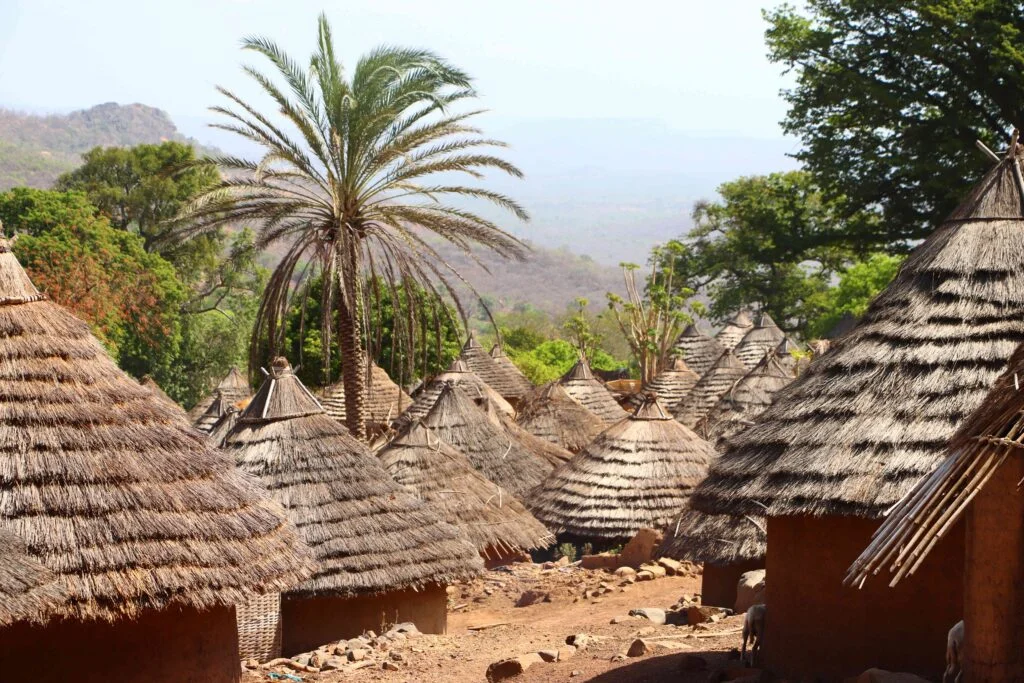 20240516-TREK-DIBEL-A-IWOL-PAYS-BEDIK-KEDOUGOU-SENEGAL-45-1024x683