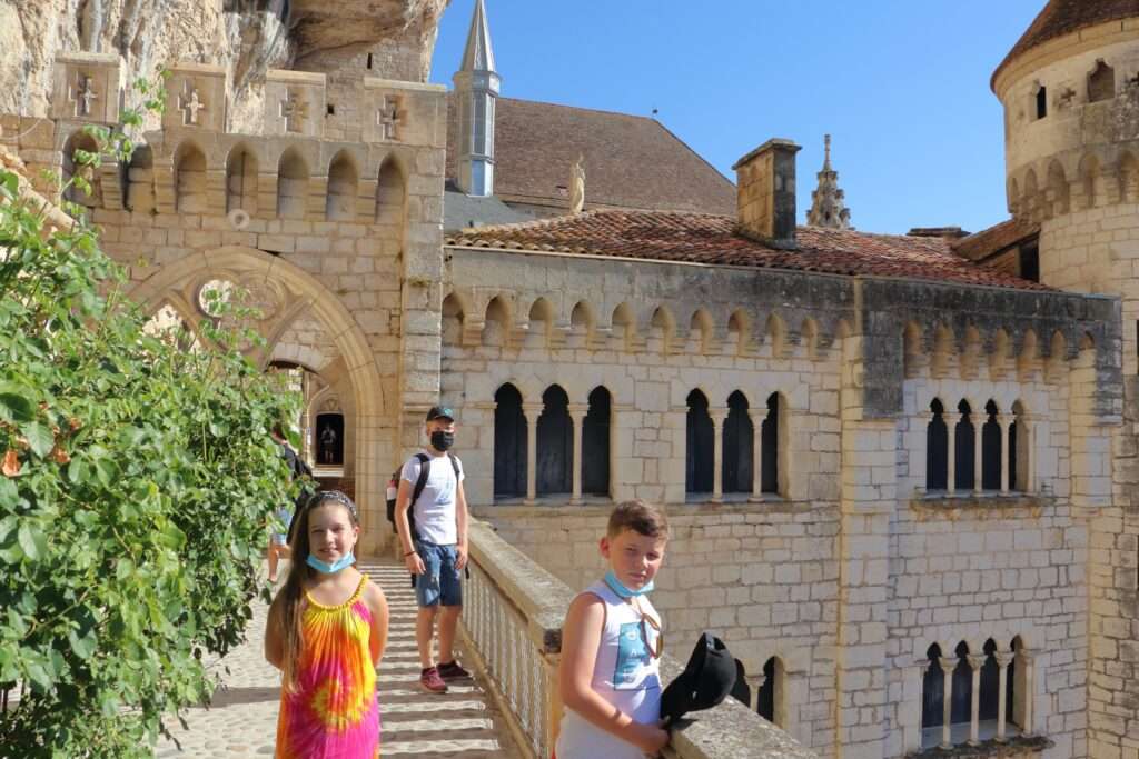 616828008_1420937416492285_5161045227027550911_n