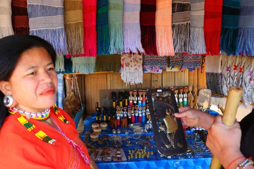 Les Lahu : les marcheurs des crêtes, les chasseurs des forêts et les conteurs du vent Thaïlande