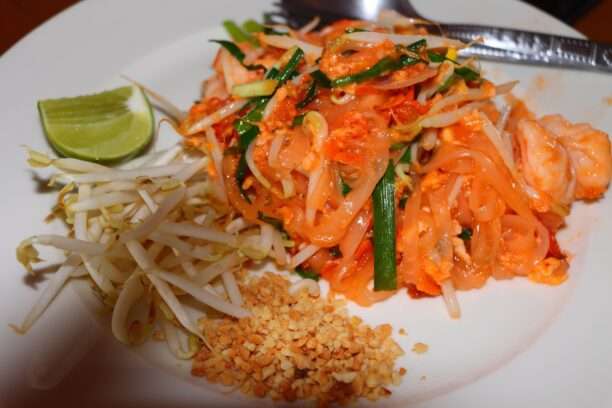 shrimp pad thaï